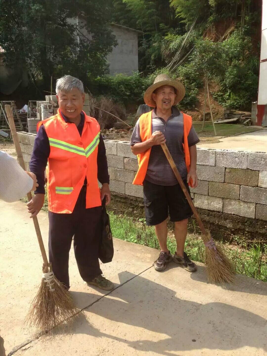 株洲市华兴纸桶包装有限责任公司,株洲市华兴纸桶包装,株洲镀锌桶,株洲油漆桶,株洲彩桶